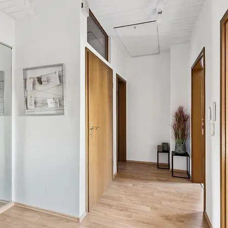 アパート Charmantes 2 Bedroom Mit Parkplatz *